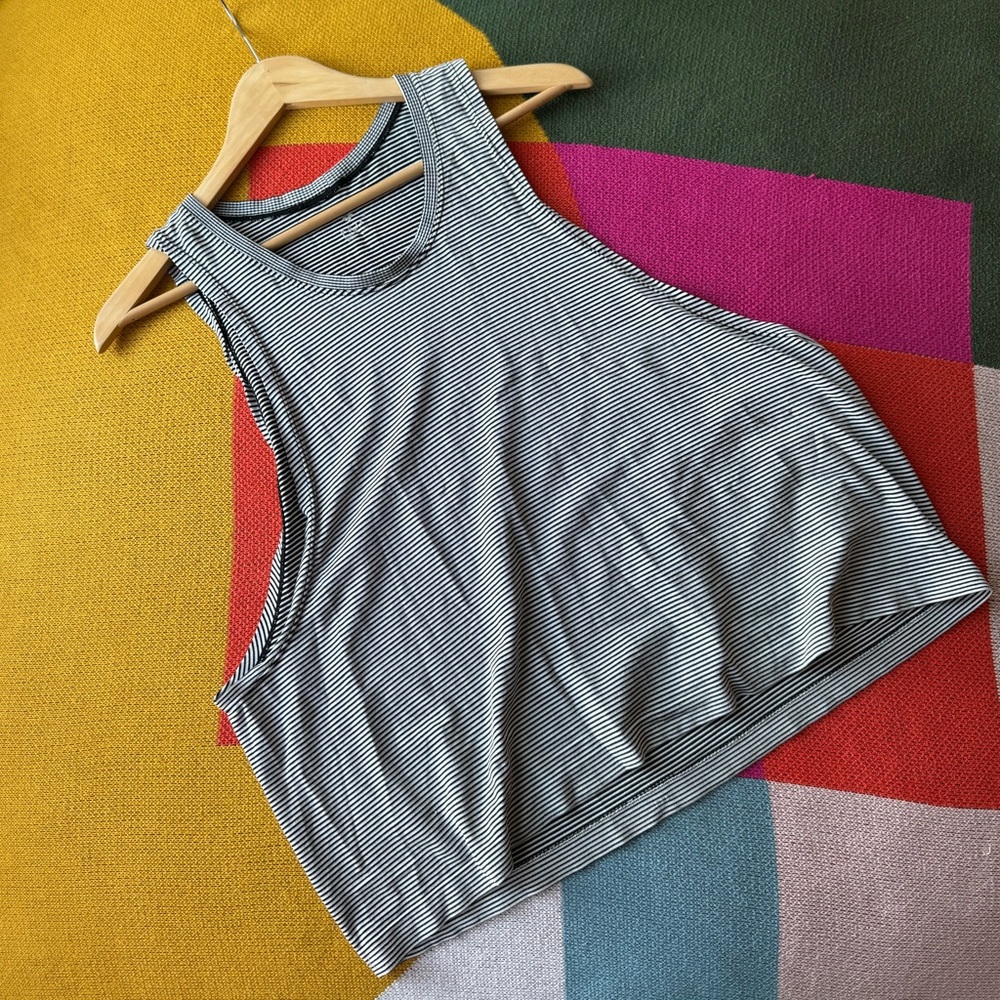 Nux Striped Workout Tank Top - Picture 6 of 10